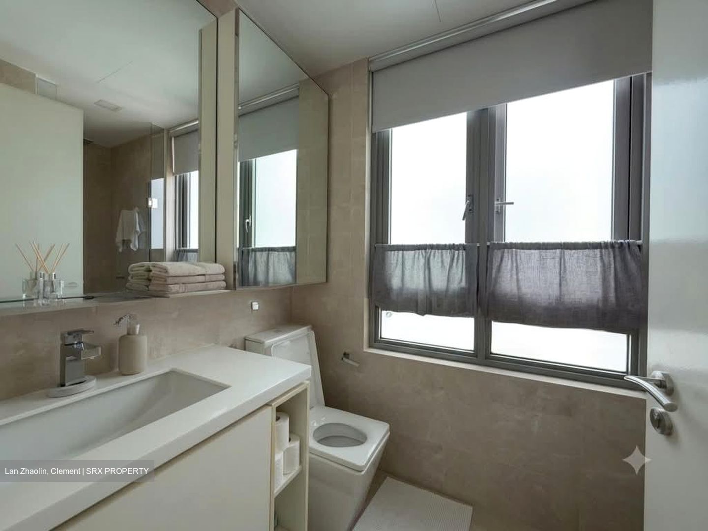 Kingsford . Hillview Peak (D23), Condominium #597176241